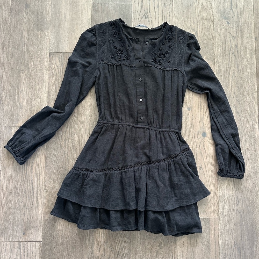 Zara Black Long-Sleeve Tiered Mini Dress